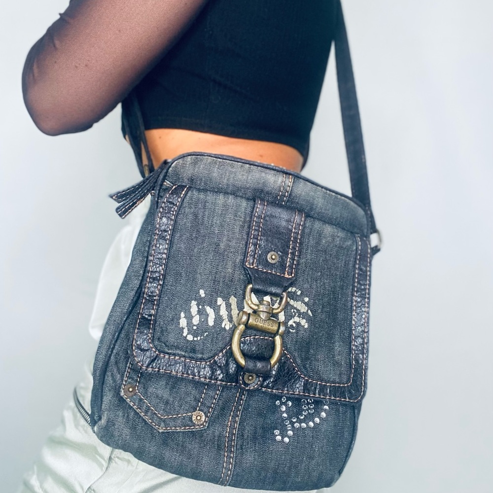 ‼️SOLD‼️💙GUESS DENIM MESSENGER BAG 💙